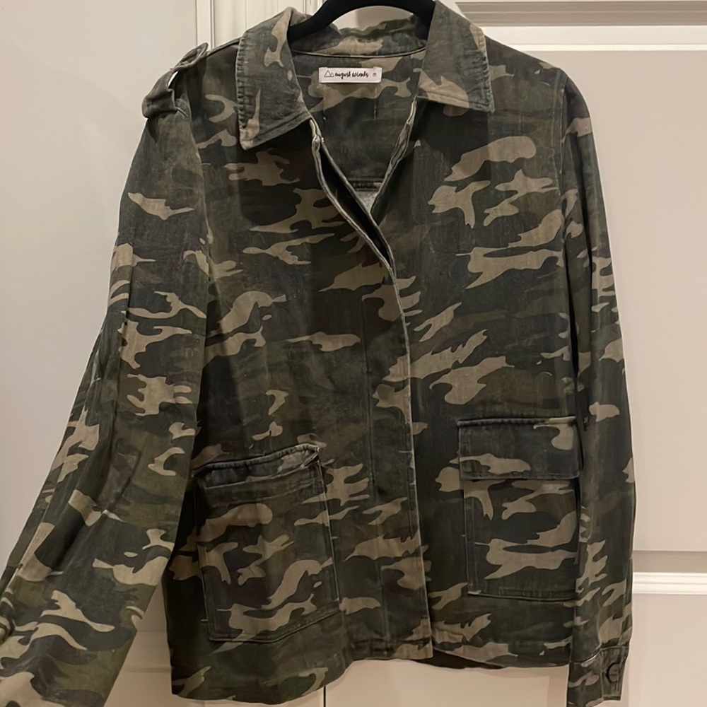 August Winds Camo Jacket
